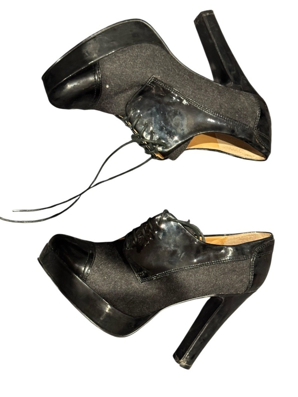 NINE WEST black patent & wool platform heels - size 6